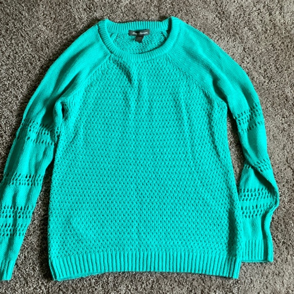 Tommy Bahama lightweight sweater - Picture 1 of 1